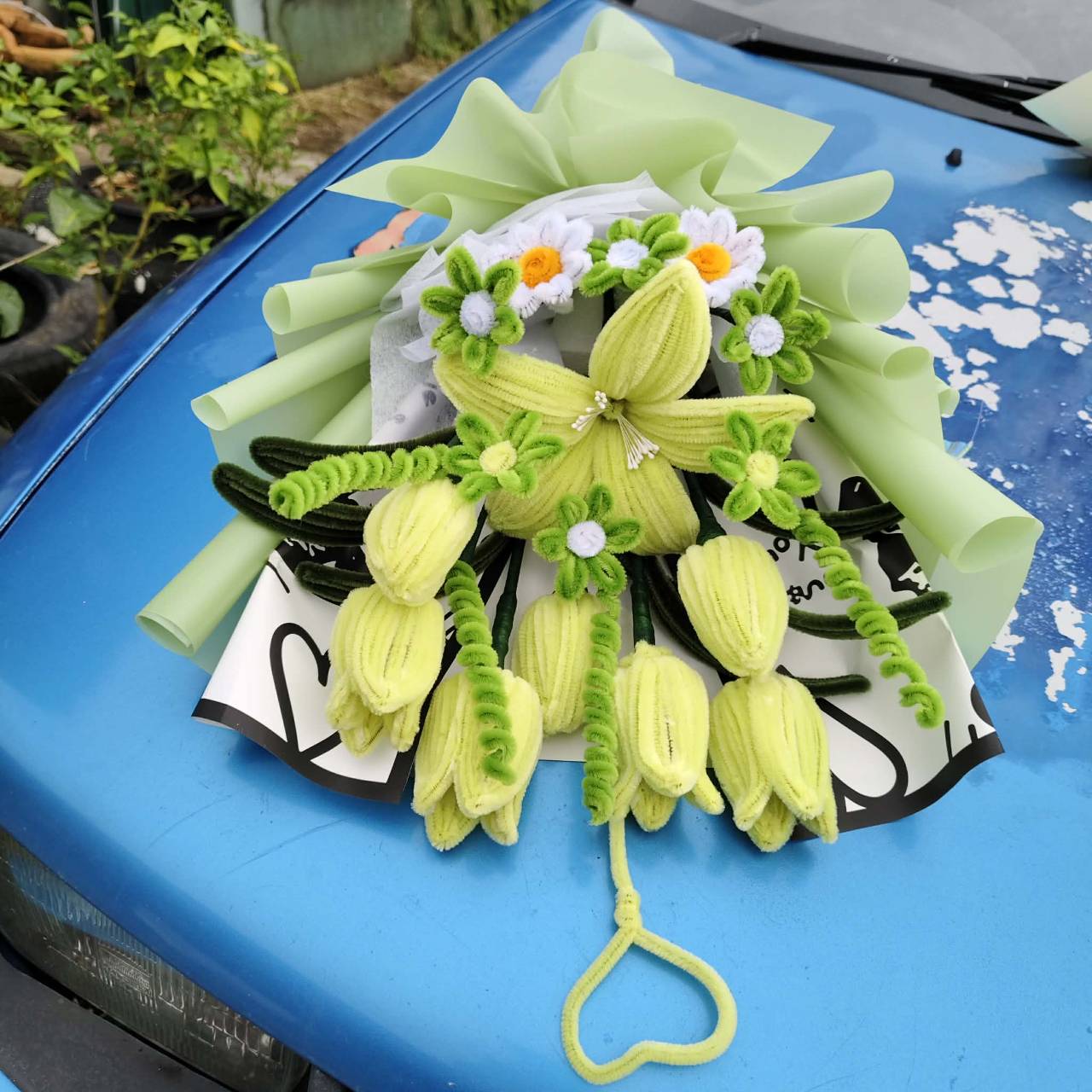 Green Serenity Heart Bouquet